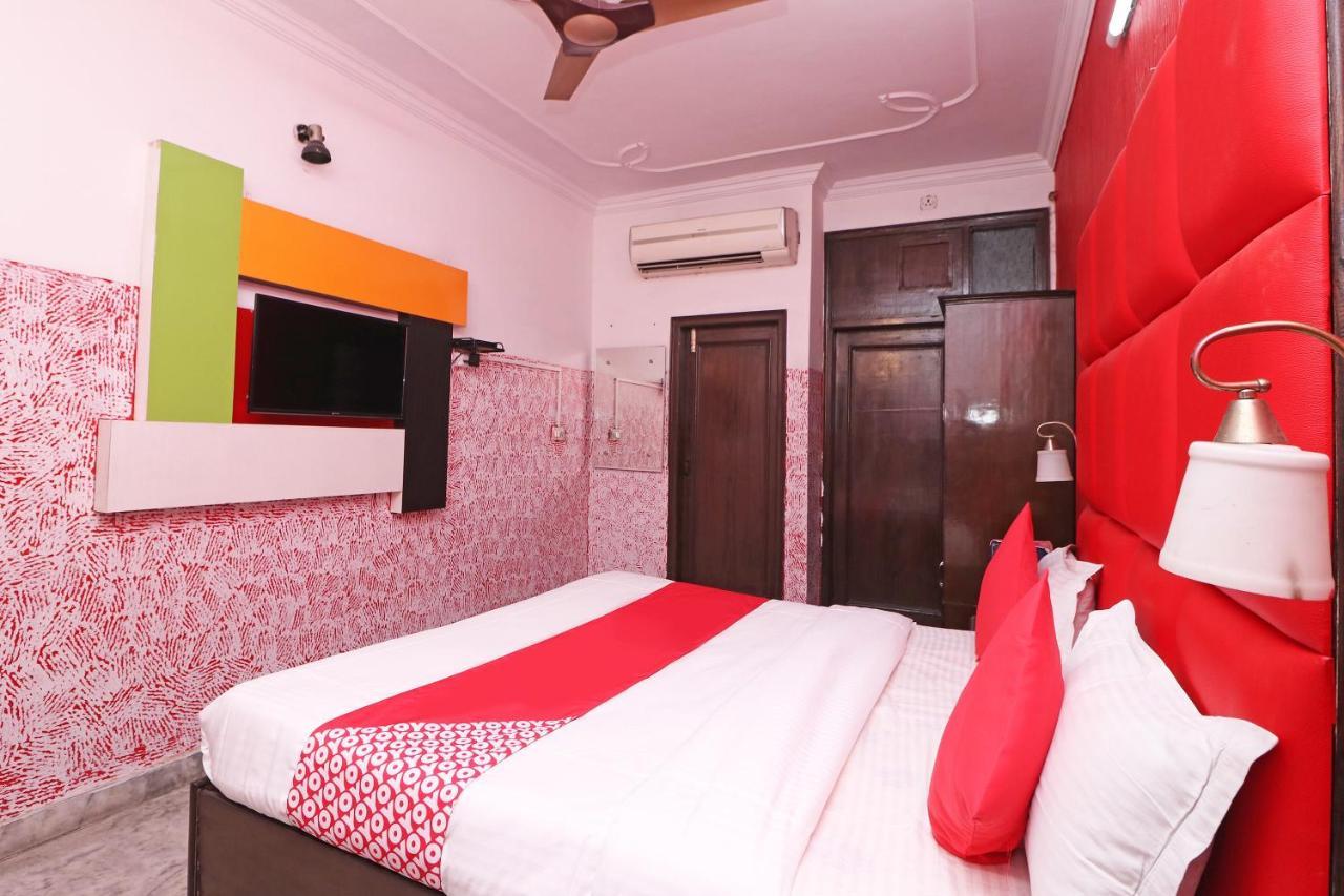 Oyo 29304 Hotel Pooja Yamunānagar エクステリア 写真