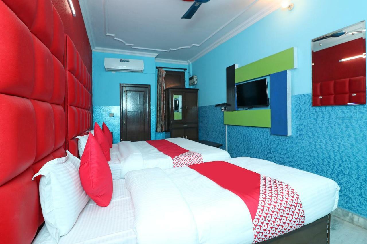 Oyo 29304 Hotel Pooja Yamunānagar エクステリア 写真